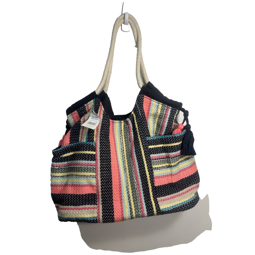large colorful duffle bag beach‎ or over night bag side pockets & large opening